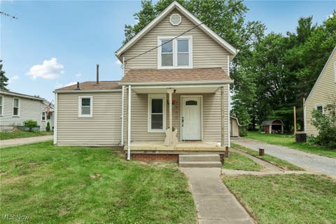 Photo for 2717 Prospect Street NE