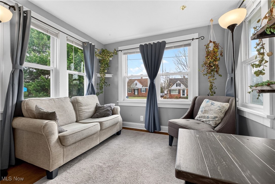 Walter H Tellings Oakmont - Residential