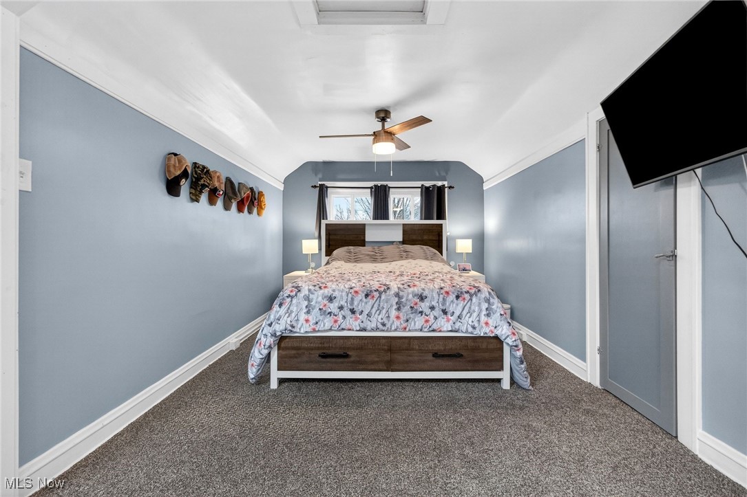 Walter H Tellings Oakmont - Residential