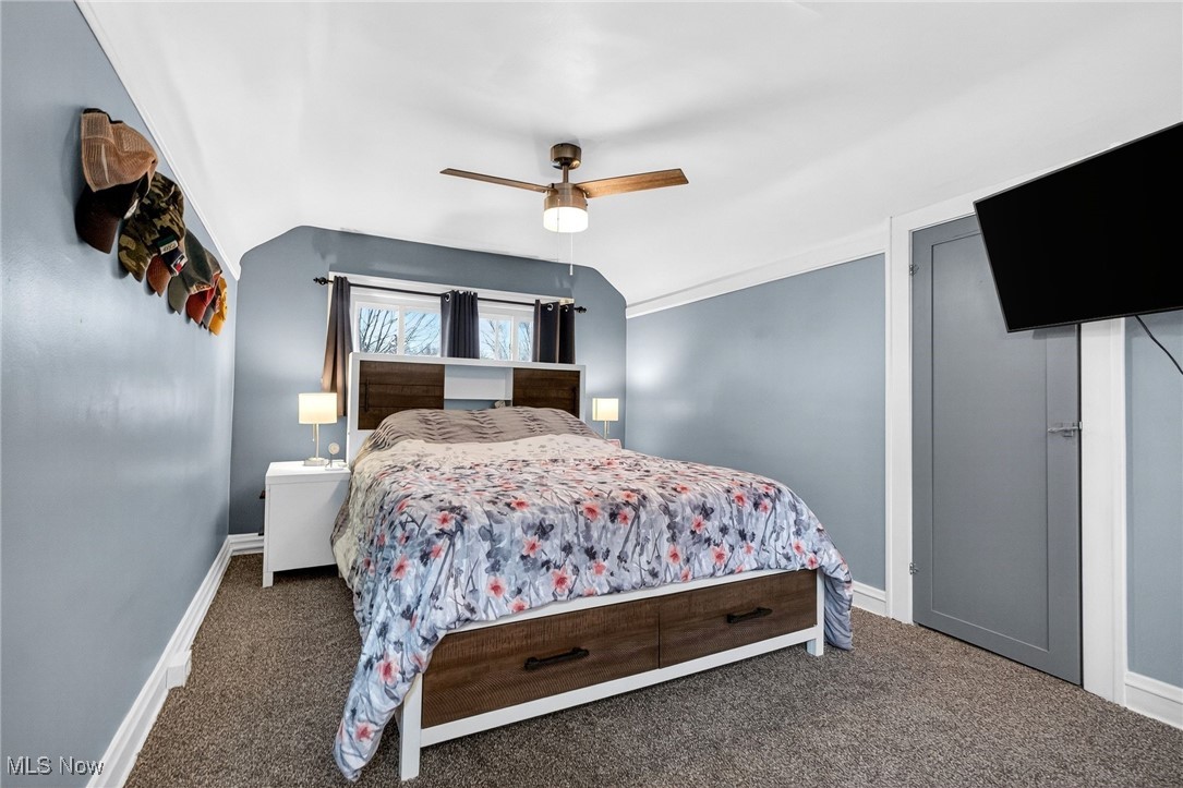 Walter H Tellings Oakmont - Residential