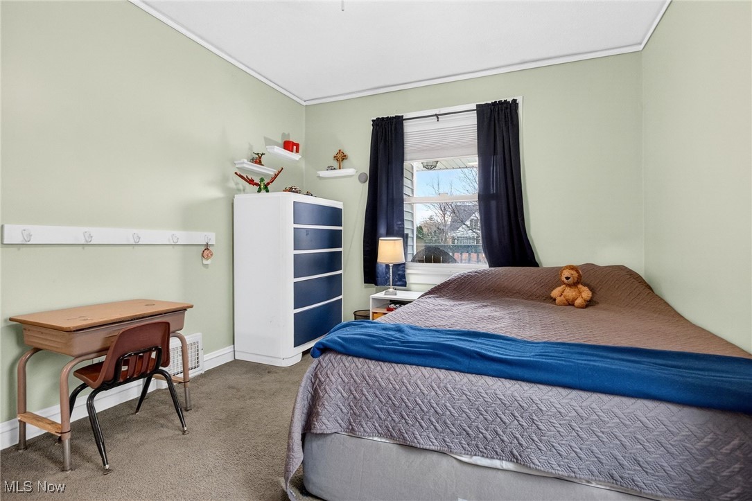 Walter H Tellings Oakmont - Residential