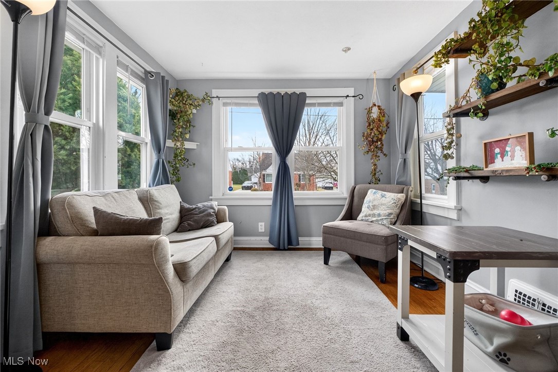 Walter H Tellings Oakmont - Residential