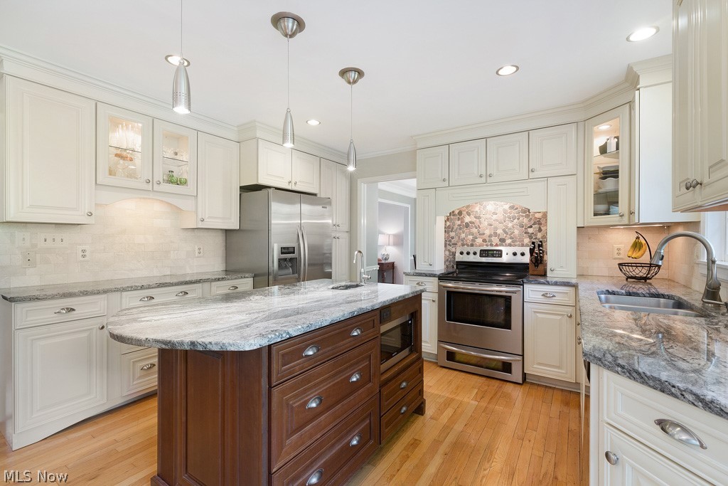 Crown Colony - Residential