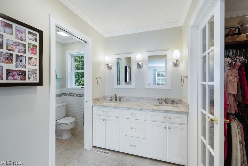 Crown Colony - Residential