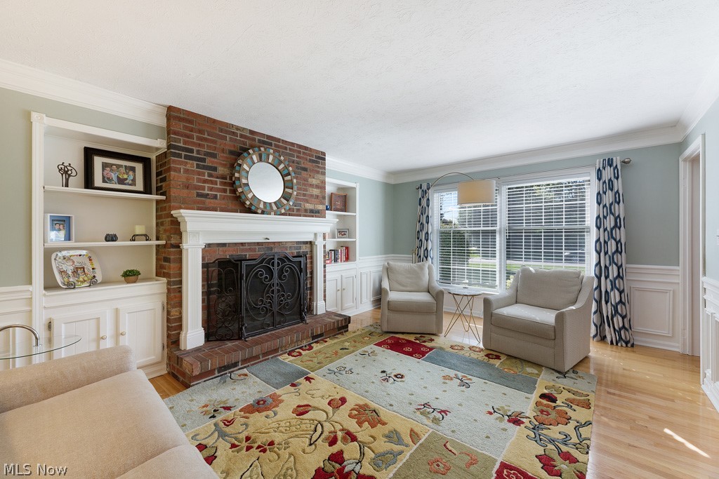 Crown Colony - Residential