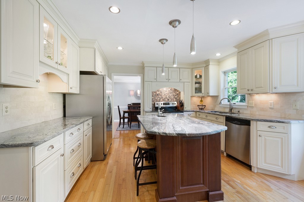 Crown Colony - Residential