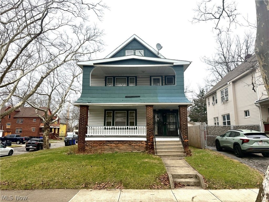 Photo of 9701 Parkview Avenue, Cleveland, OH 44104 (MLS # 5192717)