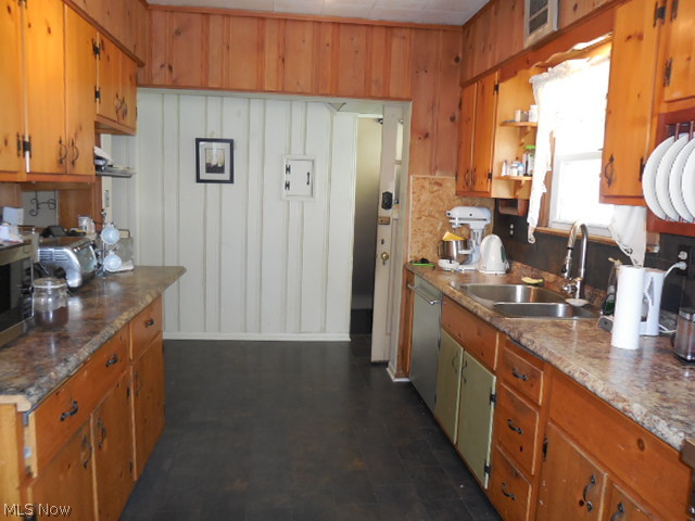 Fairlawn - Residential