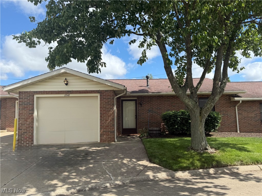 2518 Portage Grove Court, Wooster, Ohio image 1