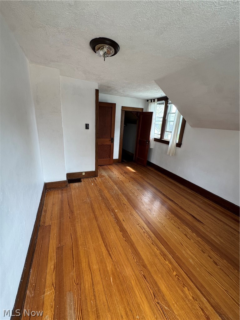 Pitcher - Residential