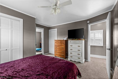 Tiny photo for 226 W 42nd Street, Shadyside, OH 43947 (MLS # 5239557)