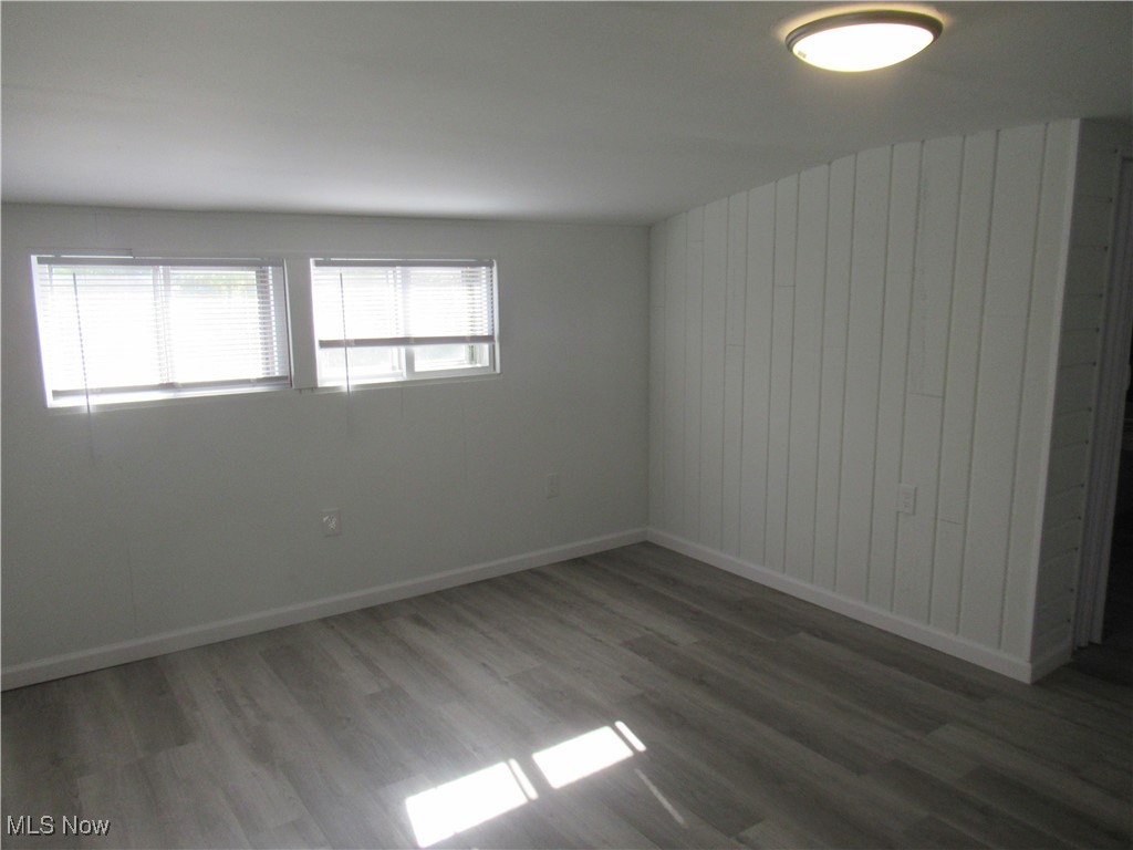 Tuxedo Lake Overlook Sub - Residential Lease