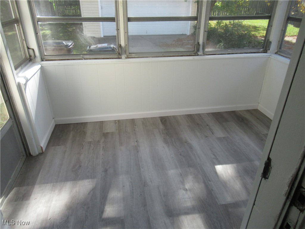 Tuxedo Lake Overlook Sub - Residential Lease