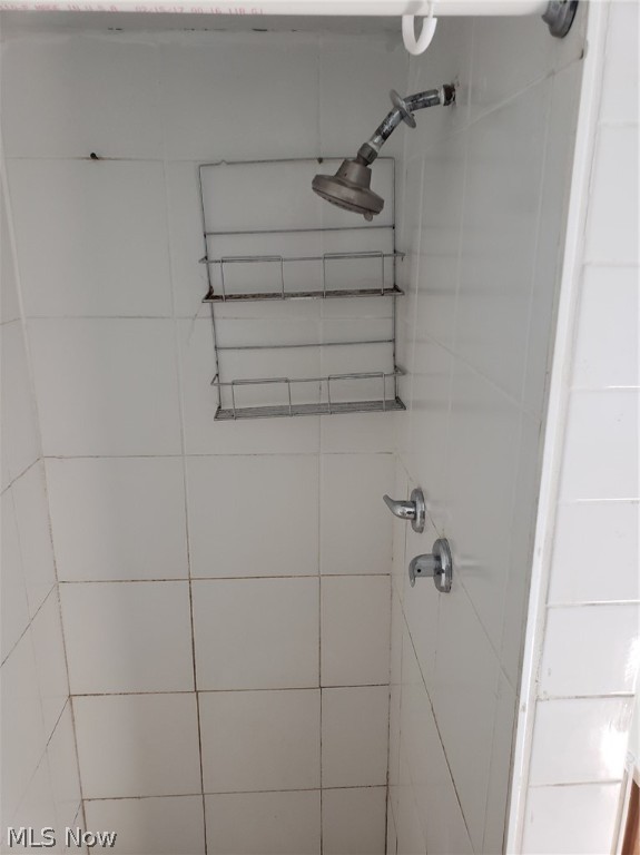 Lorain Villas - Residential