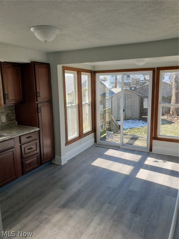 Lorain Villas - Residential