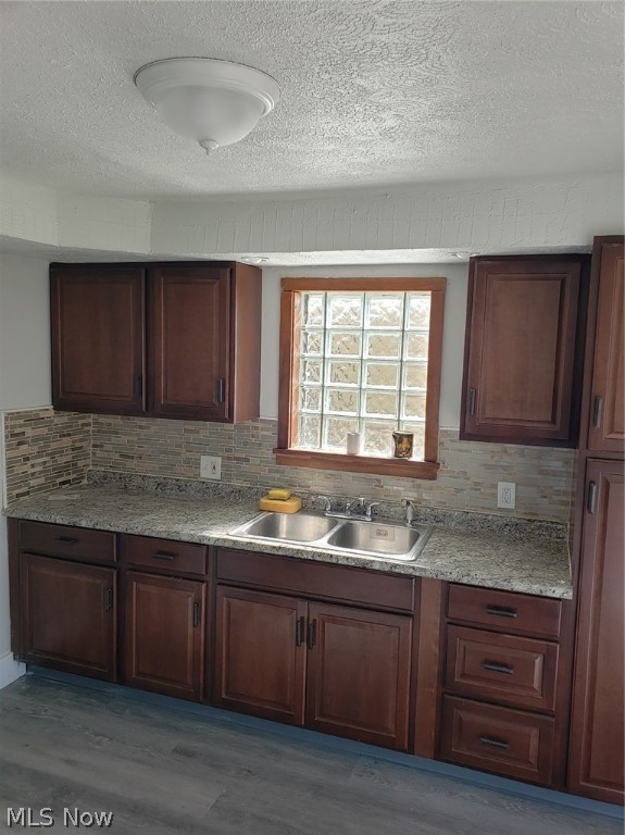 Lorain Villas - Residential