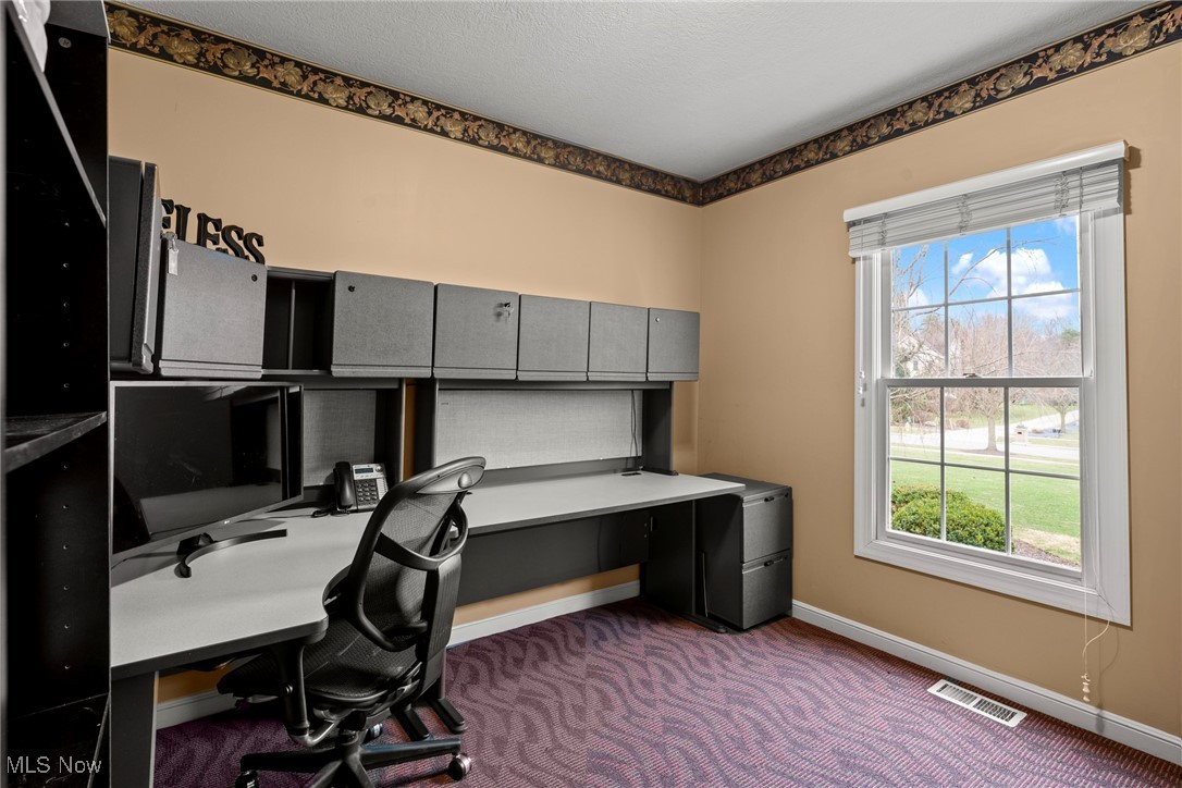 28685 Blue Pond Trail, Solon, Ohio image 22