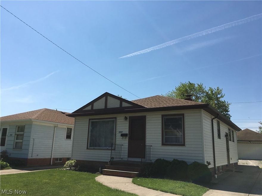 Well maintained 3 bedroom 2 full bath ranch with finished lower level. Two car detached garage.  Modern eat-in kitchen has ample cabinet space and all appliances stay!  Lower level features a full finished rec room with a full bath and plenty of storage space! Newer roof and gutters ’13!  Enjoy those warm summer days under the shade of your covered back patio.  Hurry this one won’t last long!