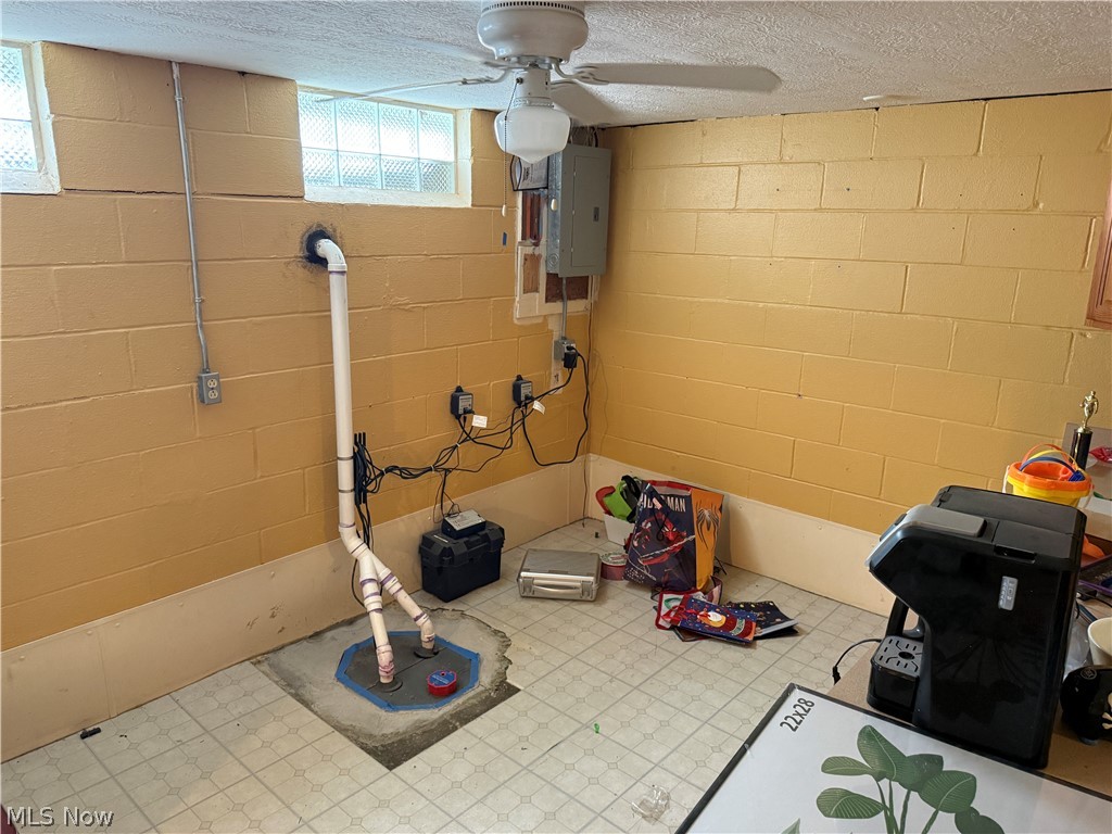 Country Club Estates 02 - Residential