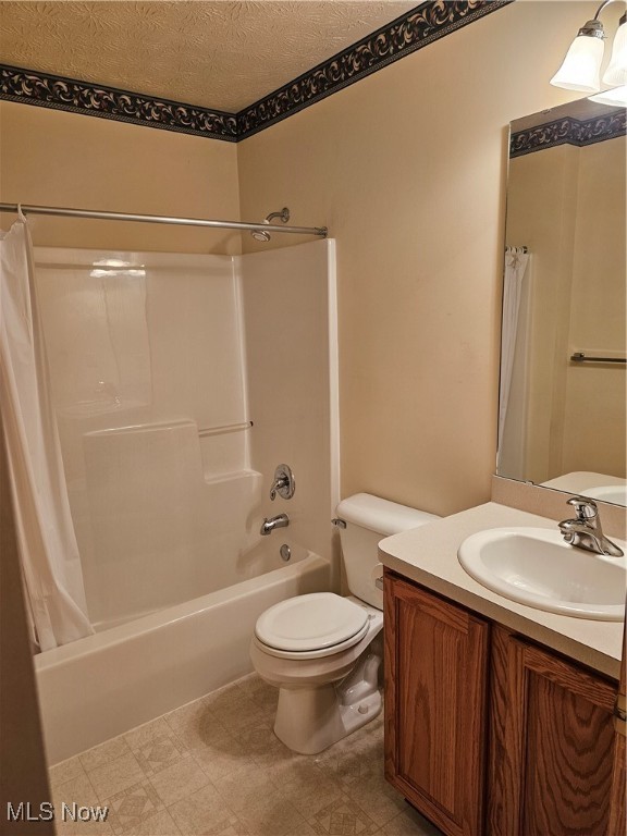 515 Heatherwoods Drive, Elyria, Ohio image 7
