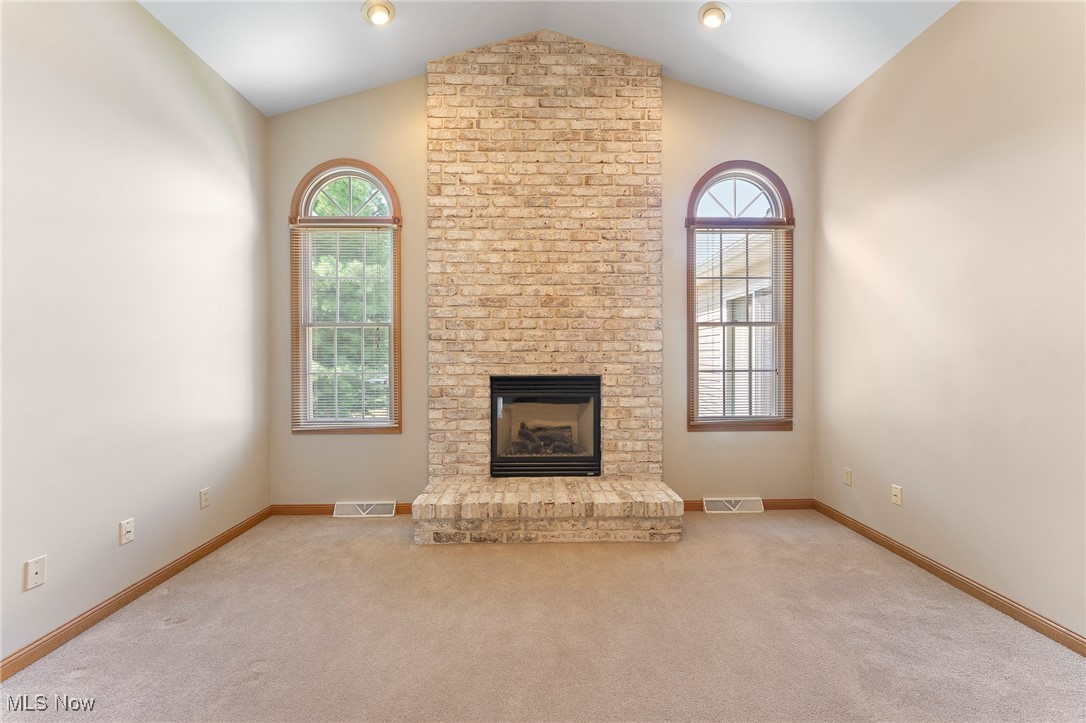 Woodland Trail Villas 01 - Residential