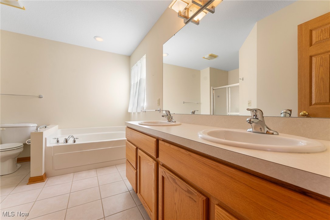 Woodland Trail Villas 01 - Residential