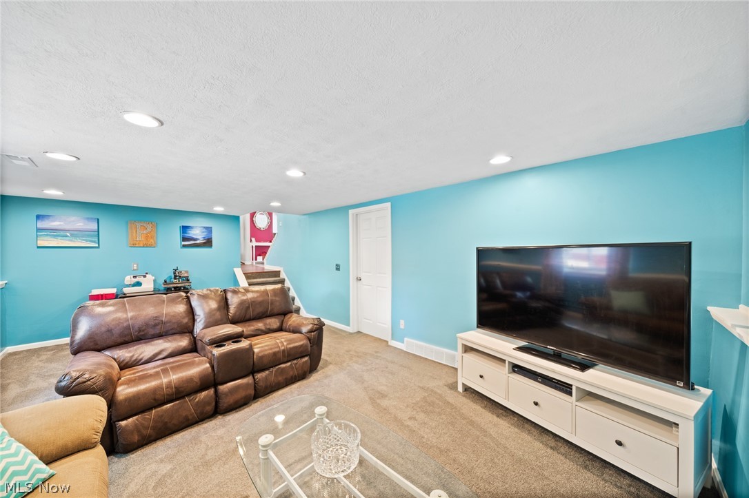 Wil Lou Acres - Residential