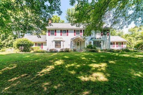 Photo for 15049 Hillbrook Lane E