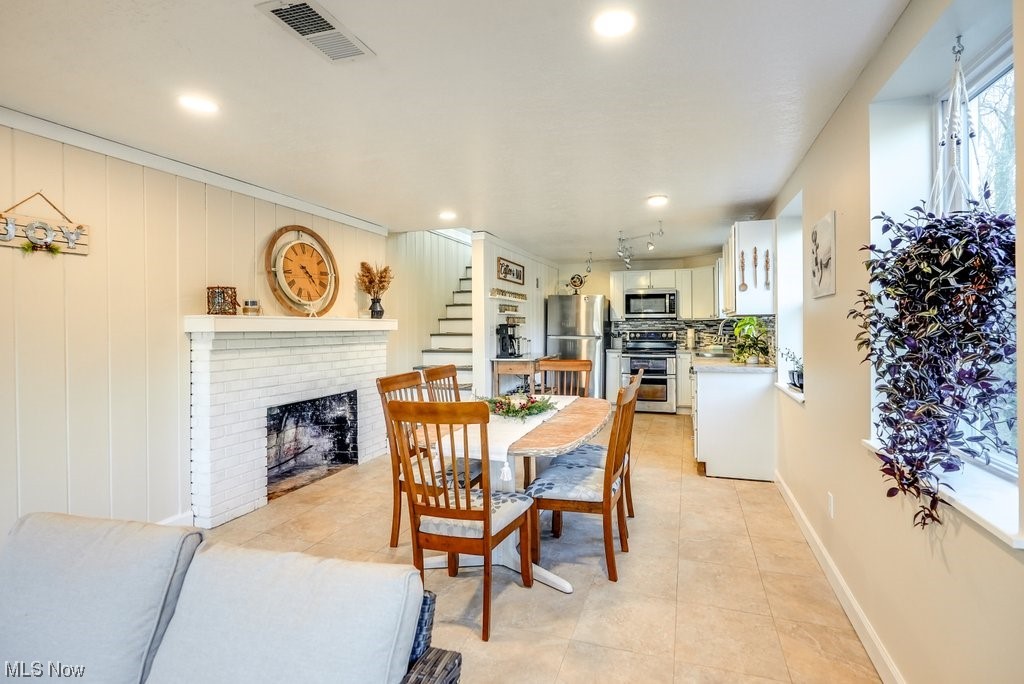 Willowdale Lake - Residential