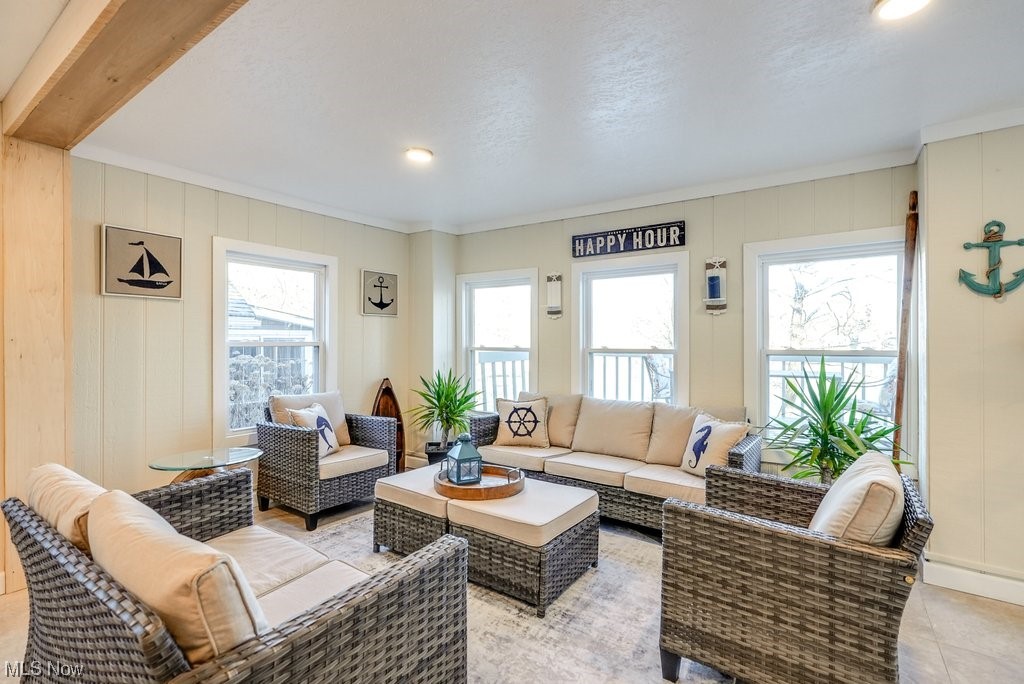 Willowdale Lake - Residential