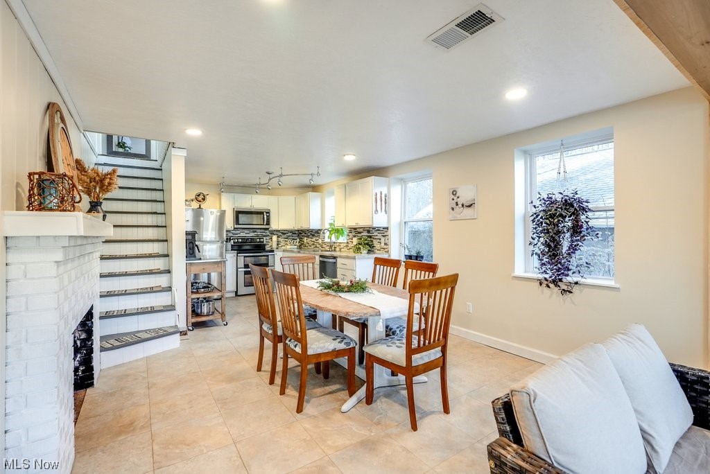 Willowdale Lake - Residential