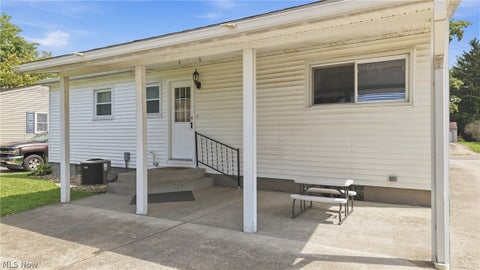 Tiny photo for 664 Burdie Drive, Hubbard, OH 44425 (MLS # 5236975)