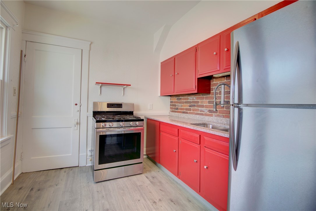 Schatzinger & Cotabish - Residential Income