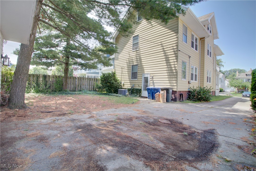 Schatzinger & Cotabish - Residential Income