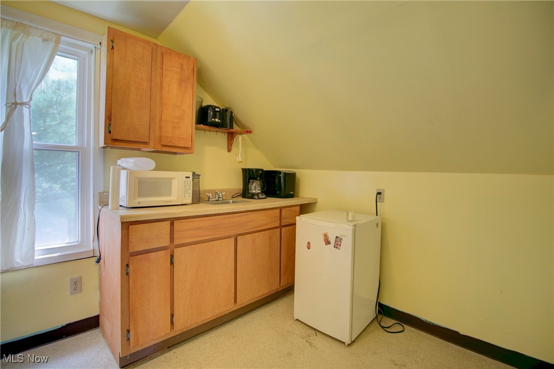 Schatzinger & Cotabish - Residential Income