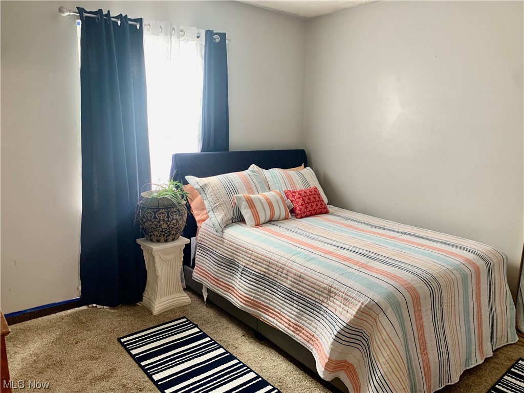 Village In Falls Condo - Residential