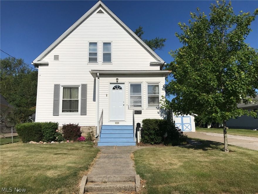 Sonmeone is going to fall in love with this neat-as-a-pin 2 bedroom 2 full bath 1.5 story Ashtabula Harbor home featuring wood floors, large Youngstown kitchen, Butler's pantry, 1st floor bath, spacious 2nd story master bedroom, leaded glass, enclosed front porch, concrete drive, fenced rear yard, florida room & 2 car deteched garage.