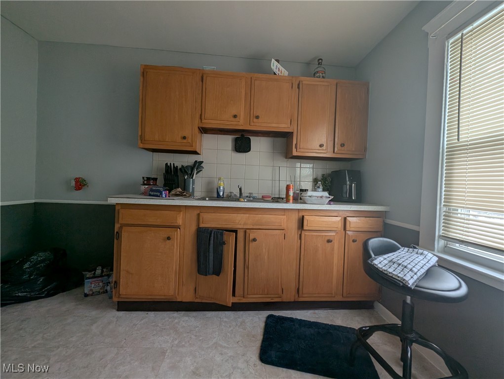 Brooklyn Heights Realty Cos - Residential Income