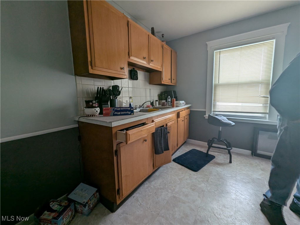 Brooklyn Heights Realty Cos - Residential Income