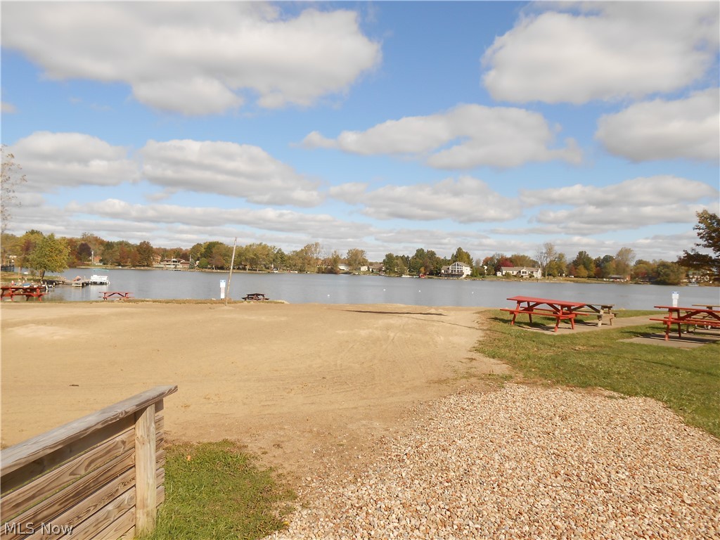 Cinnamon Lake Sub #ii - Land