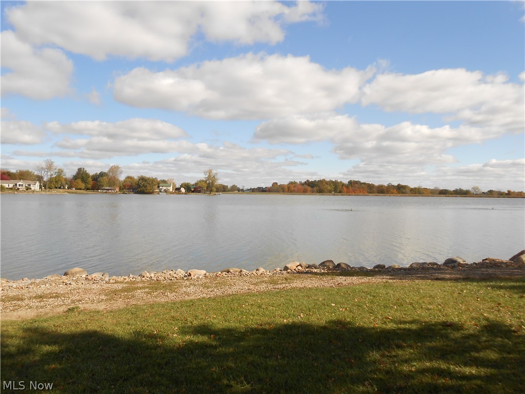 Cinnamon Lake Sub #ii - Land