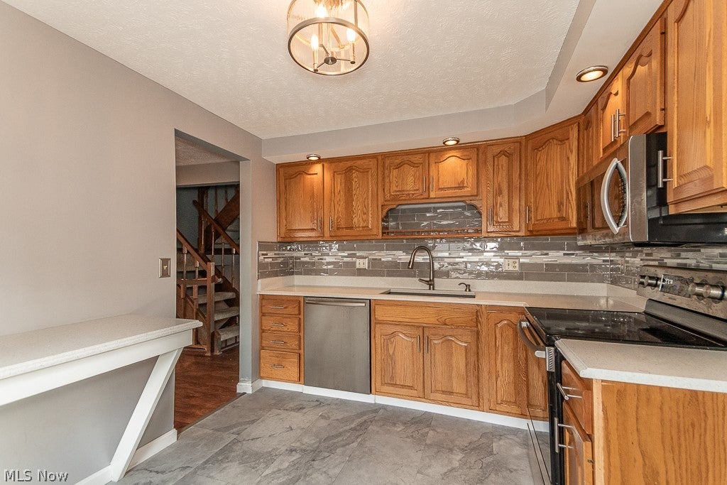7427 Noble Court