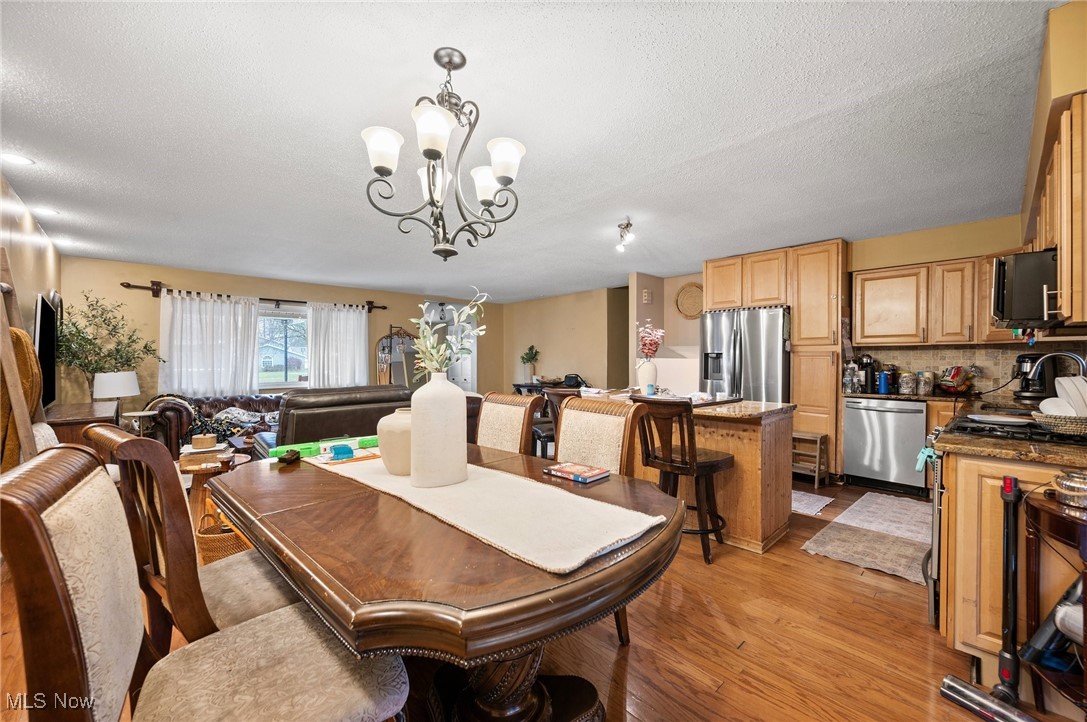 24993 Fawn Drive, North Olmsted, Ohio image 5