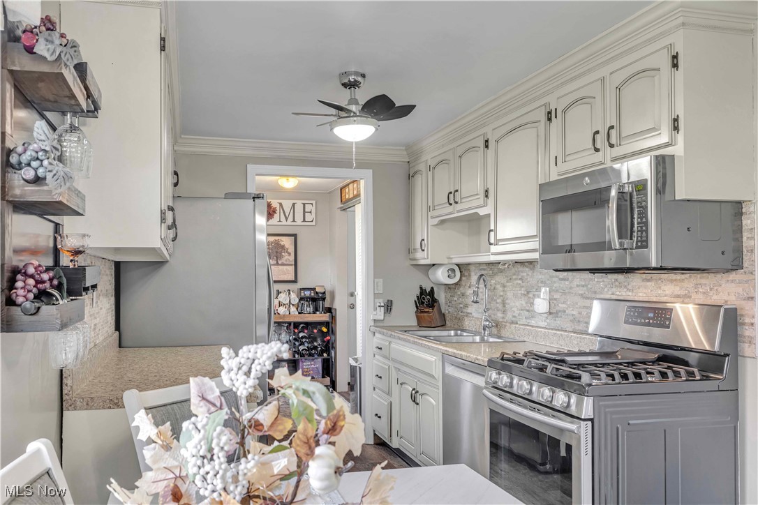 Eaton Homes - Residential