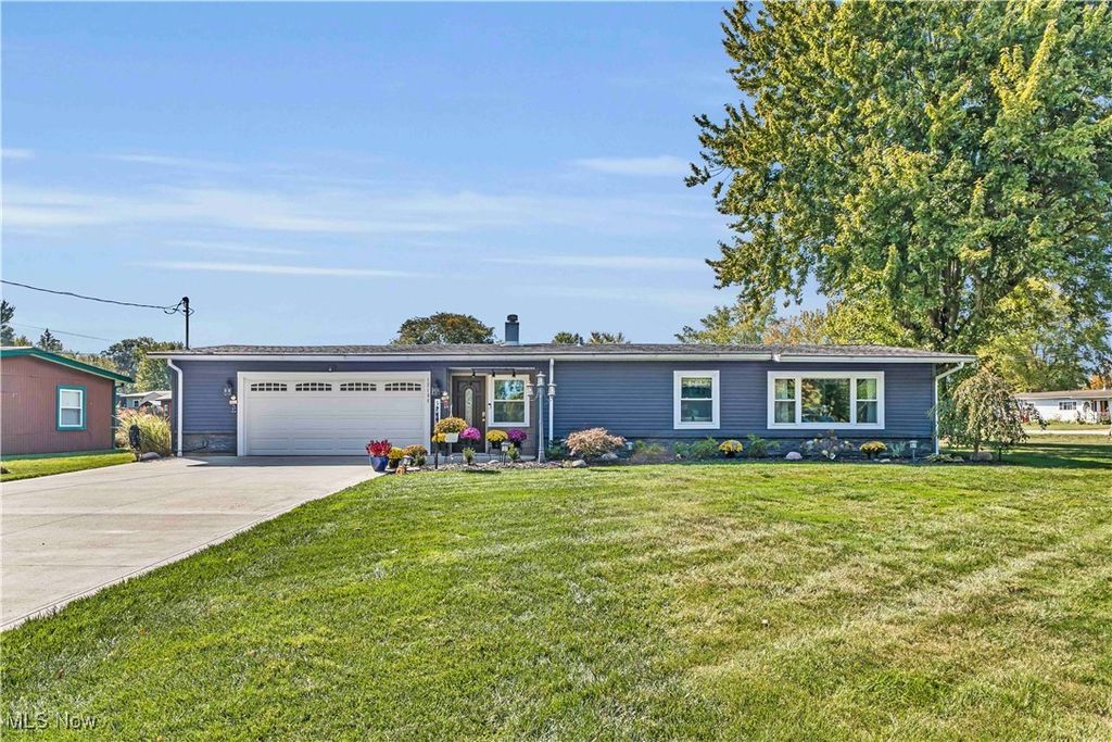 Photo of 12104 Alton Drive, Grafton, OH 44044 (MLS # 5179182)