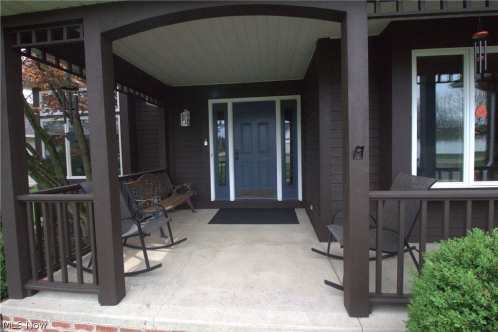 Photo of 760 Jeanette Street, Brunswick, OH 44212 (MLS # 5199228)