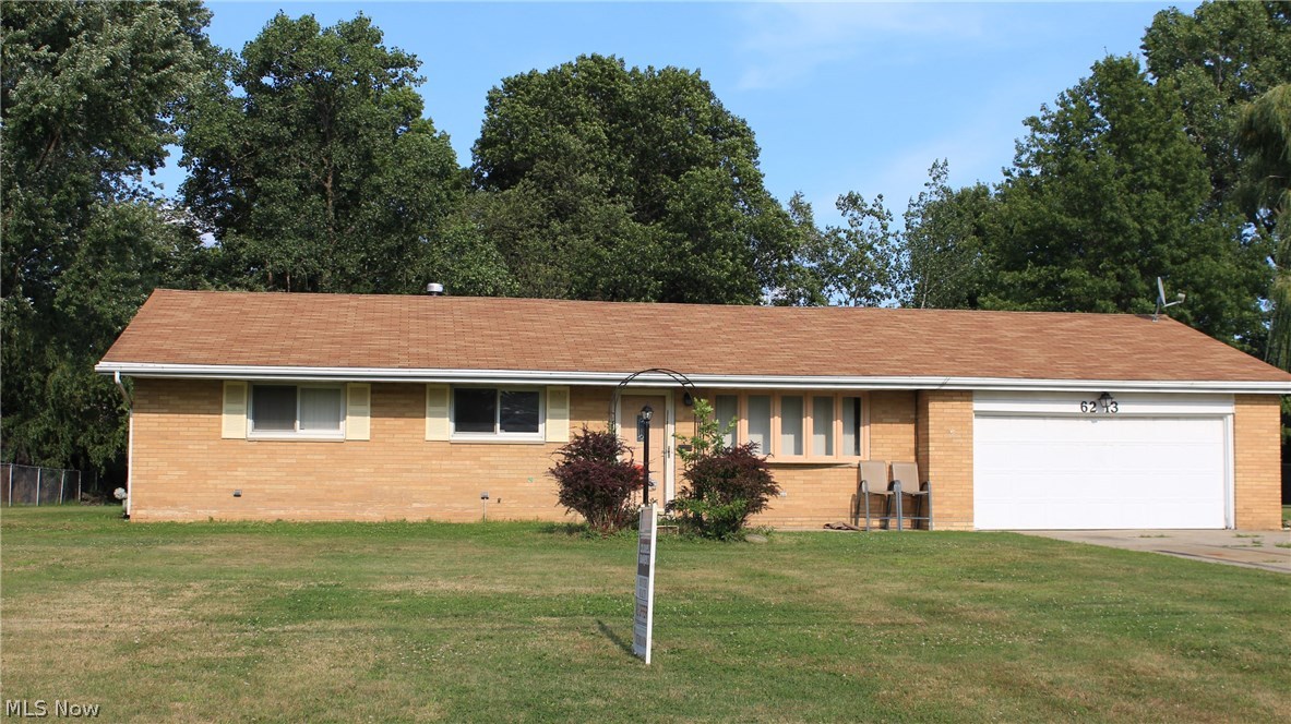 Mentor Garden Fwy Estate 01 - Residential
