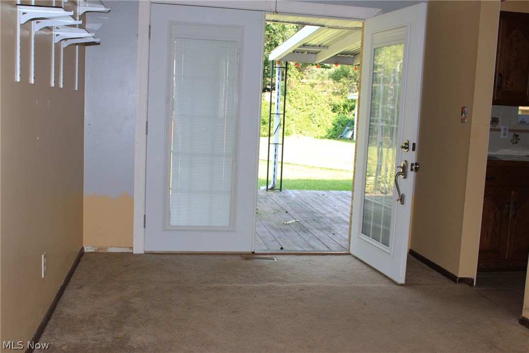 Mentor Garden Fwy Estate 01 - Residential