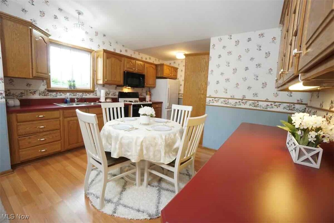 Mentor Garden Fwy Estate Sub 2 - Residential Lease