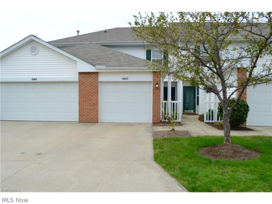 This beautiful updated townhome offers in-suite laundry with washer & dryer. All appliances remain. The newer flooring on first floor just adds to this great home. Sliders off great room open to nice size covered patio. You'll be pleased to see all the spacious closets. Large bedrooms with vaulted ceilings. Crystal Lake has playground, baseball field, bocce court & great picnic area with pavilion overlooking lake. Close to all major highways and be downtown in less than 15 minutes!!